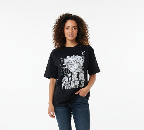 Oversized streetwear anime T-shirt relaxed fit on model